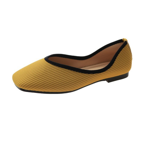 大碼女鞋腳寬胖妹妹41一43平底單鞋2025春款軟底舒適孕婦豆豆鞋40