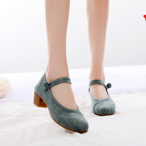 老北京布鞋女中高跟復古風搭配旗袍的鞋茶服古風漢服綉花鞋女