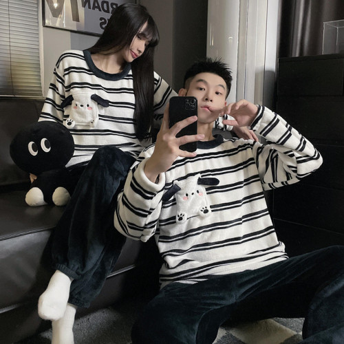 2025新款情侶睡衣女秋冬季珊瑚絨加絨加厚可愛卡通男士家居服套裝