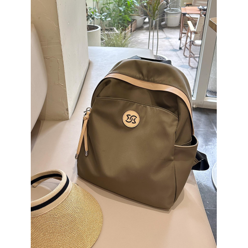 蘇小槿小衆雙肩防潑水旅行後後背包高級感大容量通勤後後背包牛津布輕便