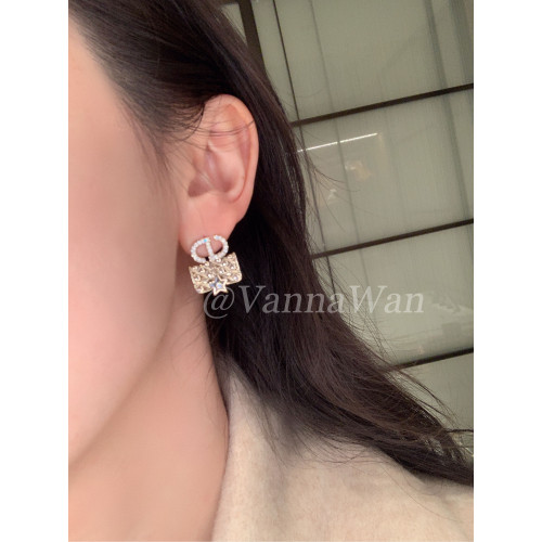 VanWan【買手版】CD～巴黎街頭 復古包包耳釘26aw精緻耳飾925銀針