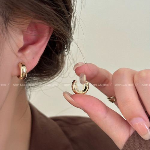 金色圓圈耳環2026新款爆款高級感耳釘耳圈蚊香盤耳夾女無耳洞耳飾 金色圓圈耳環2026新款爆款高級感耳釘耳圈蚊香盤耳夾女無耳洞耳飾