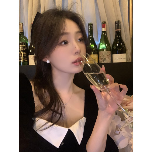 早春山茶花耳釘女輕奢小衆設計感高級耳飾女蚊香盤耳夾獨特耳環