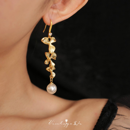 「赫爾墨斯」vintage復古法式文藝鎏金高級小衆花朵珍珠耳環/耳夾