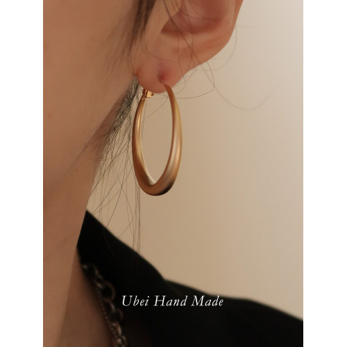 有北手作 大圈耳環女設計感歐美啞光磨砂圓耳圈2026新款潮耳夾