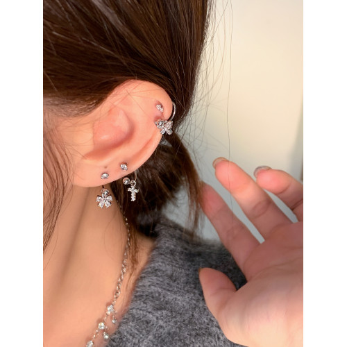 嘟嘟夫婦醫用鈦鋼耳釘養耳洞u型馬蹄耳骨釘螺絲擰釦耳鉤款耳環女