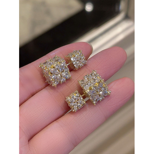 星冕◆閃爆了 小方糖s925耳釘耳環女輕奢高級感閃鑽婚禮宴會耳飾