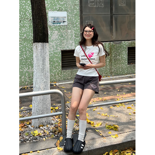 FORUYES官方店 美式復古校園風標語刺綉波點女ins潮修身休閒短褲