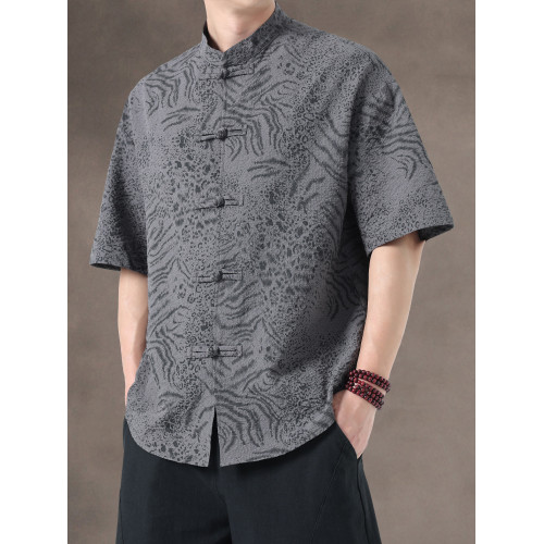 新中式夏季薄款印花唐裝短袖襯衫中式復古大碼立領半袖茶服男上衣 新中式夏季薄款印花唐裝短袖襯衫中式復古大碼立領半袖茶服男上衣