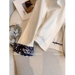 白色腰果花紋牛仔外套男老錢風刺綉短款夾克早秋cleanfit輕奢上衣