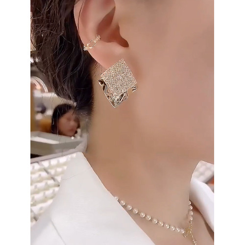 2025年新款高級感四方來財輕奢耳環銀針耳飾潮氣質法式金屬風耳釘