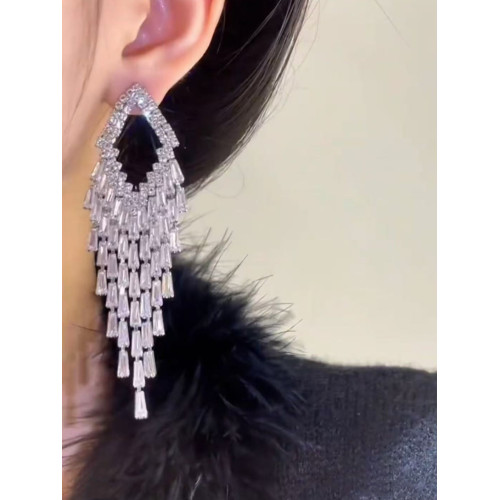 輕奢超閃滿鑽鋯石銀色流蘇耳墜氣質高級聚會禮服造型銀針新款耳飾