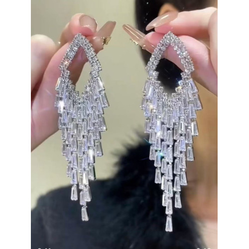 輕奢超閃滿鑽鋯石銀色流蘇耳墜氣質高級聚會禮服造型銀針新款耳飾