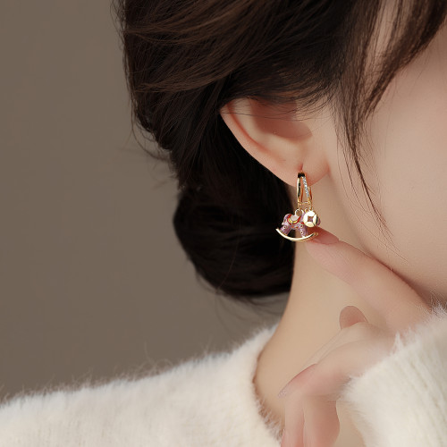 紫色小馬錢幣圈圈耳環耳釦女2026新款爆款高級感輕奢耳釘超火耳飾