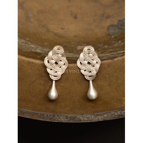 LOTUS VINTAGE 中式彝族手工老銀鍍銀結釦復古水滴耳環