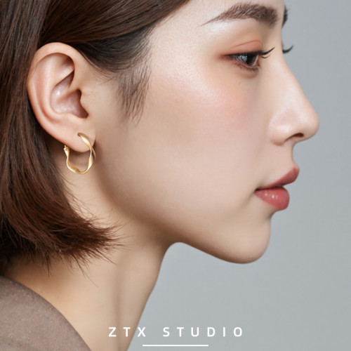 ZTX 金色扭曲圓圈耳夾無耳洞女復古法式耳飾氣質港風蚊香盤耳環夾