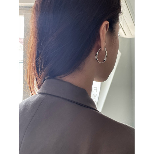 耳環小衆設計感高級耳圈耳釦素圈莫比烏斯銀針耳釘圓臉耳飾女百搭