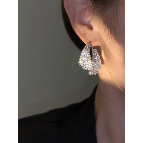 輕奢高級感鋯石交叉耳環女2023年新款爆款潮時尚個性小衆銀針耳飾