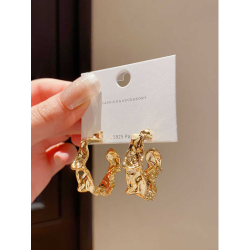 高級感圓圈耳圈耳環耳夾無耳洞小衆獨立設計師金屬褶皺誇張耳釘 高級感圓圈耳圈耳環耳夾無耳洞小衆獨立設計師金屬褶皺誇張耳釘