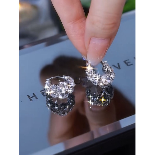 超閃滿鑽鋯石圈圈耳釦耳環2025年新款爆款個性時尚百搭高級感耳飾 超閃滿鑽鋯石圈圈耳釦耳環2025年新款爆款個性時尚百搭高級感耳飾