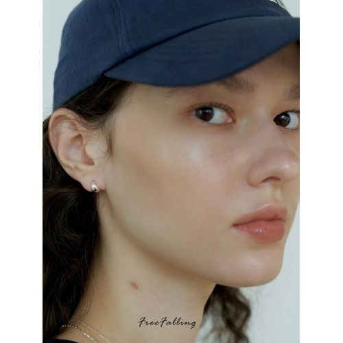 FF 法式s925銀小金色豆豆耳環小衆簡約通勤素圈耳環耳釦耳飾女 FF 法式s925銀小金色豆豆耳環小衆簡約通勤素圈耳環耳釦耳飾女