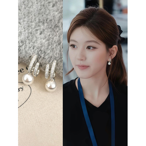 高級感輕奢銀色蚊香盤耳夾無耳洞女新款珍珠款小衆氣質藝術生耳飾