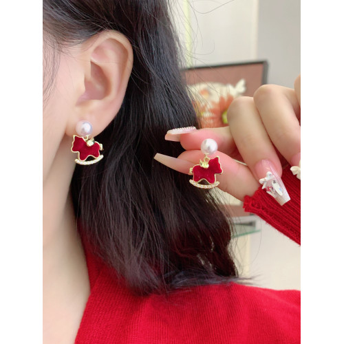 冬季可愛絲絨小馬珍珠耳環無耳洞耳夾女紅色新年本命年禮物耳飾品