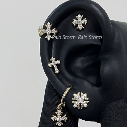 Rain Storm鳶尾十字架淺咖金耳釘組合小衆鈦鋼閃鑽曡戴耳骨釘耳飾