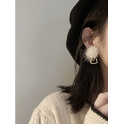 「冬日暖調」溫柔氣質大毛球耳環耳釘女蚊香盤耳夾無耳洞秋冬耳飾