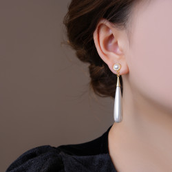 水滴珍珠耳環女輕奢高級感氣質大氣耳釘2026新款爆款獨特漂亮耳飾