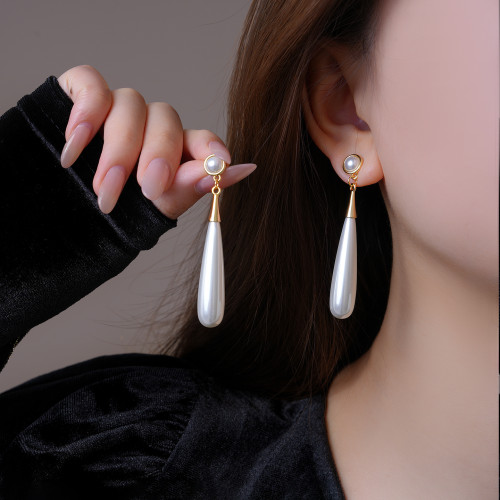 水滴珍珠耳環女輕奢高級感氣質大氣耳釘2026新款爆款獨特漂亮耳飾 水滴珍珠耳環女輕奢高級感氣質大氣耳釘2026新款爆款獨特漂亮耳飾