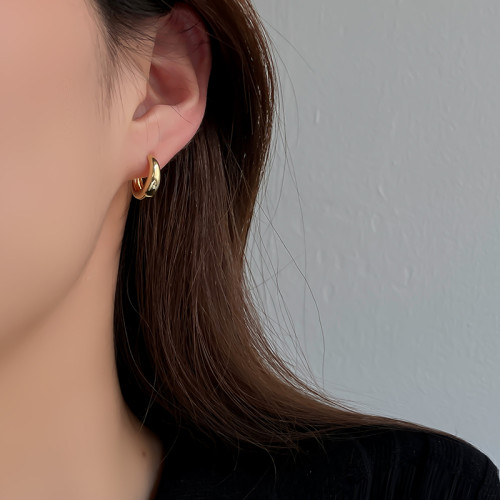 高級感簡約小巧金色圈圈耳釦冷淡風ins金屬小水滴耳環時髦耳飾女