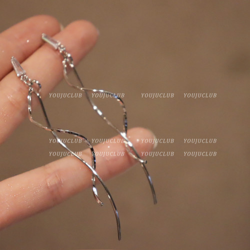 YOUJUclub-優雅閃耀~高級感簡約線條長款氣質優雅耳環蚊香盤耳夾