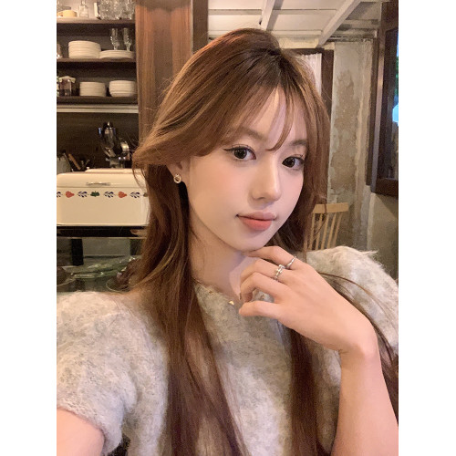 【蜜桃茶】質感百搭 輕奢字母耳釘高級感女2024新款爆款耳夾耳環