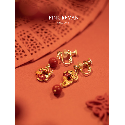 IPINK原創設計新年醒獅招財貓祥雲喜慶紅色不對稱耳釘耳夾女 IPINK原創設計新年醒獅招財貓祥雲喜慶紅色不對稱耳釘耳夾女