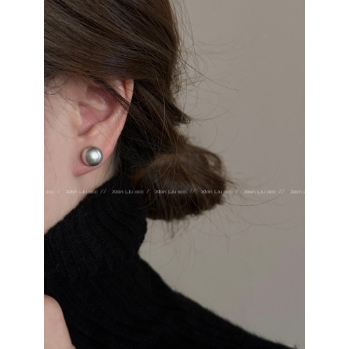 灰色饅頭珍珠耳釘女輕奢高級感小衆銀針耳環2025新款爆款氣質耳飾 灰色饅頭珍珠耳釘女輕奢高級感小衆銀針耳環2025新款爆款氣質耳飾