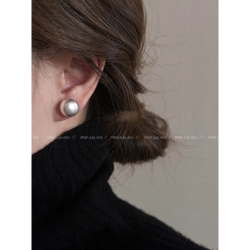 灰色饅頭珍珠耳釘女輕奢高級感小衆銀針耳環2025新款爆款氣質耳飾 灰色饅頭珍珠耳釘女輕奢高級感小衆銀針耳環2025新款爆款氣質耳飾