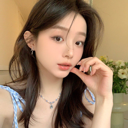 精緻小巧線條蝴蝶結耳環女輕奢高級感耳飾獨特漂亮耳釘無耳洞耳夾 精緻小巧線條蝴蝶結耳環女輕奢高級感耳飾獨特漂亮耳釘無耳洞耳夾