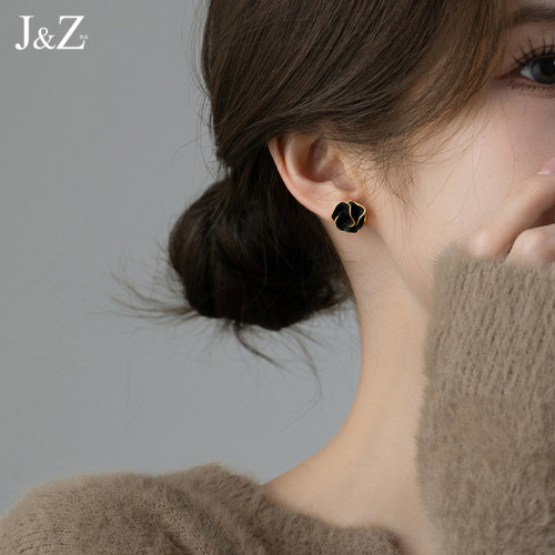 黑色山茶花耳釘小香風耳飾女氣質小衆設計獨特秋冬耳環高級感輕奢