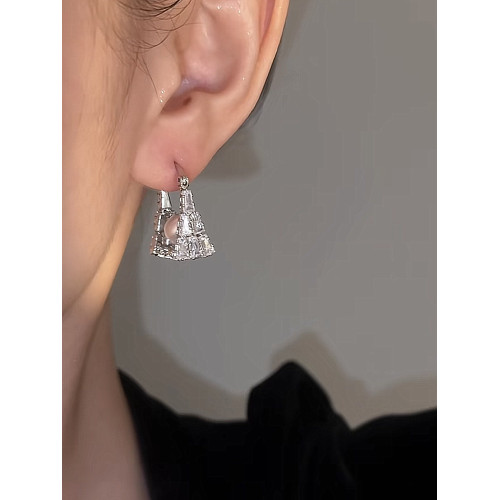 925銀針珍珠耳飾精緻輕奢簡約百搭高級感設計氣質珠珠手提包耳釦 925銀針珍珠耳飾精緻輕奢簡約百搭高級感設計氣質珠珠手提包耳釦