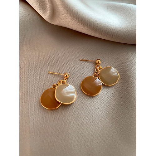 美拉德氛圍感圓片耳環2026新款爆款耳釘女復古高級感獨特耳飾耳墜