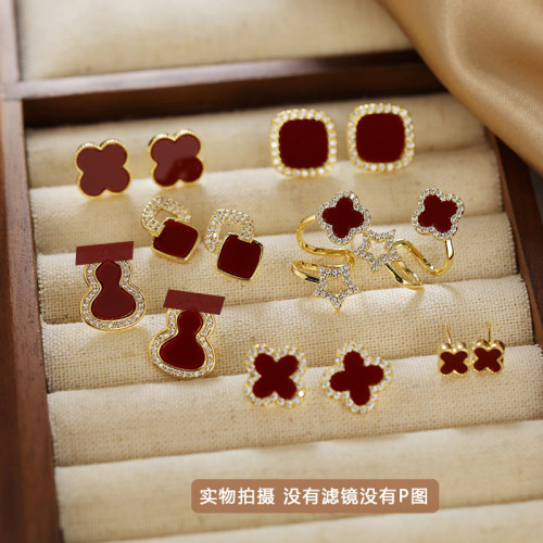 酒紅色四葉草耳釘女輕奢高級感氣質耳環大氣耳夾耳飾2025新款爆款
