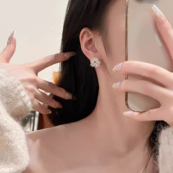 十裡間【真的要買～有耳夾】亮晶晶璀璨菸花耳釘百搭花朵耳環