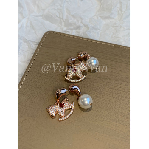 VanWan【聯名版】老fa～馬年限定 閃鑽馬耳環紅色奶油花耳飾銀針