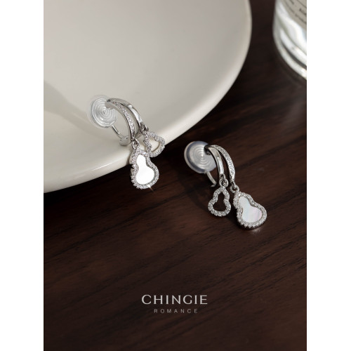 「青芥」新中式天然貝母葫蘆耳環國風輕奢紅色旺財耳飾無耳洞耳夾 「青芥」新中式天然貝母葫蘆耳環國風輕奢紅色旺財耳飾無耳洞耳夾