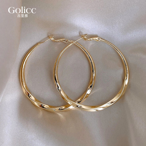 金色大圈耳圈耳環女2026新款爆款小衆輕奢秋冬高級感氣質素圈耳飾 金色大圈耳圈耳環女2026新款爆款小衆輕奢秋冬高級感氣質素圈耳飾