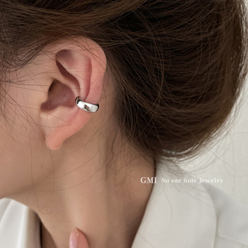 GMI素圈金屬耳骨夾女士冷淡風輕奢高級感無耳洞耳夾金色耳環耳飾