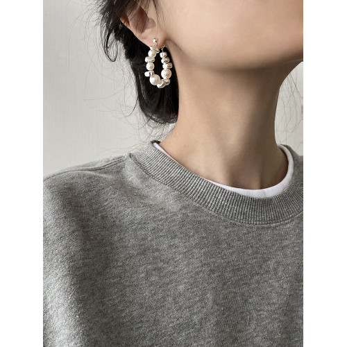 DOUDOUSTORE碎銀子珍珠白設計感不規則耳環女簡約百搭春夏耳飾