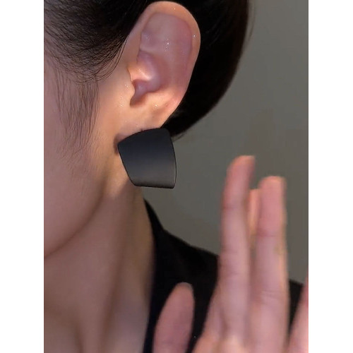 小衆設計個性大氣不對稱菱形耳釘時尚高級感冷淡風撞色獨特耳環女