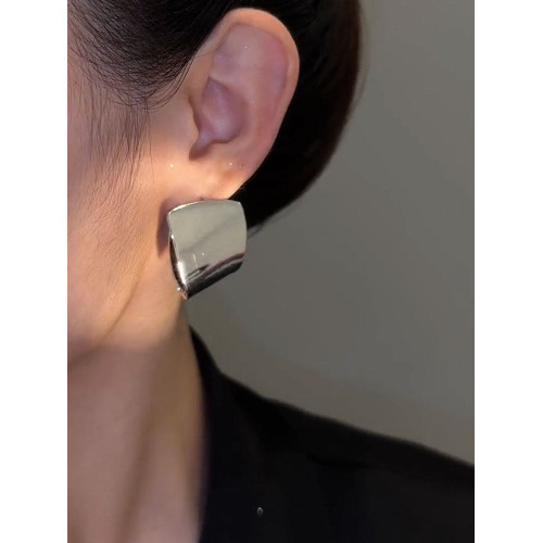 小衆設計個性大氣不對稱菱形耳釘時尚高級感冷淡風撞色獨特耳環女